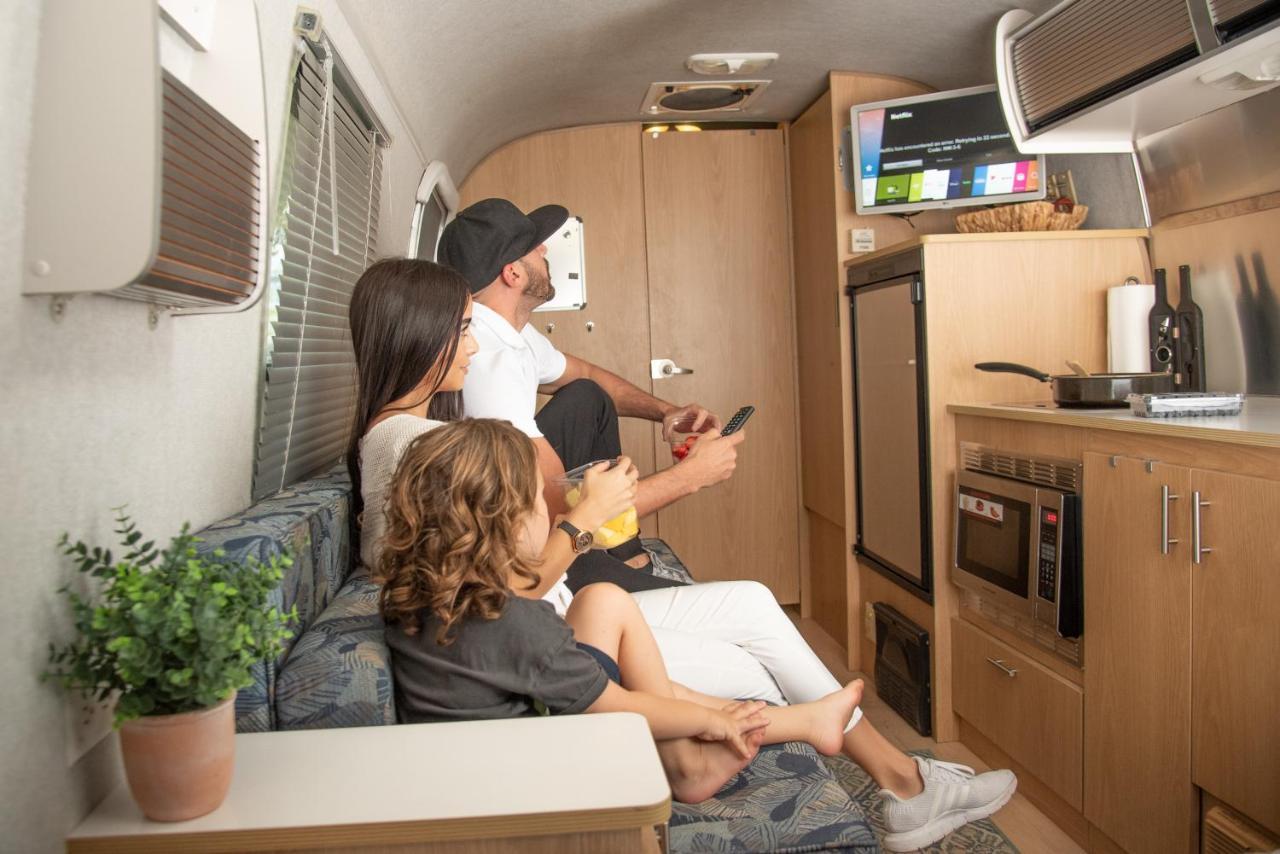 Airstream In The Center Of It All 마이애미 외부 사진