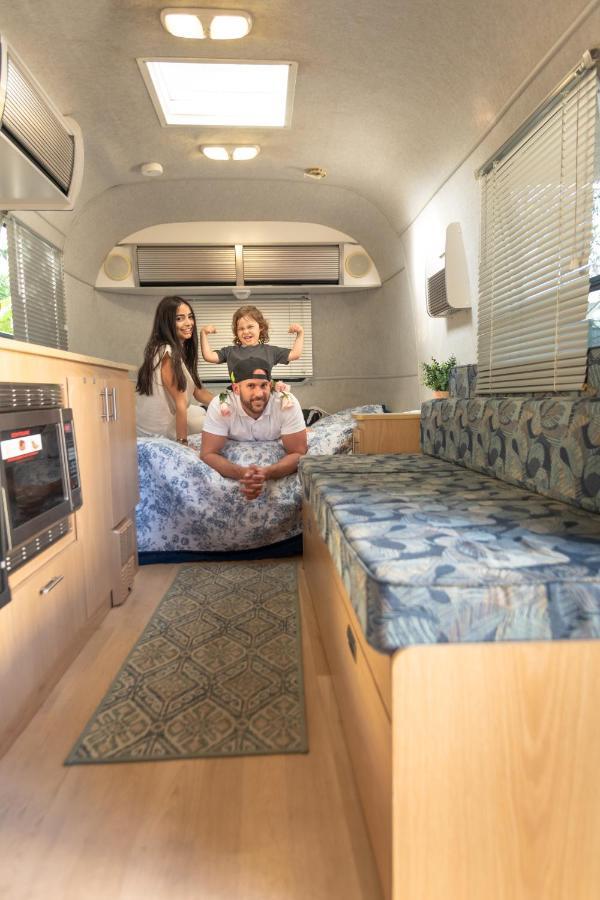 Airstream In The Center Of It All 마이애미 외부 사진