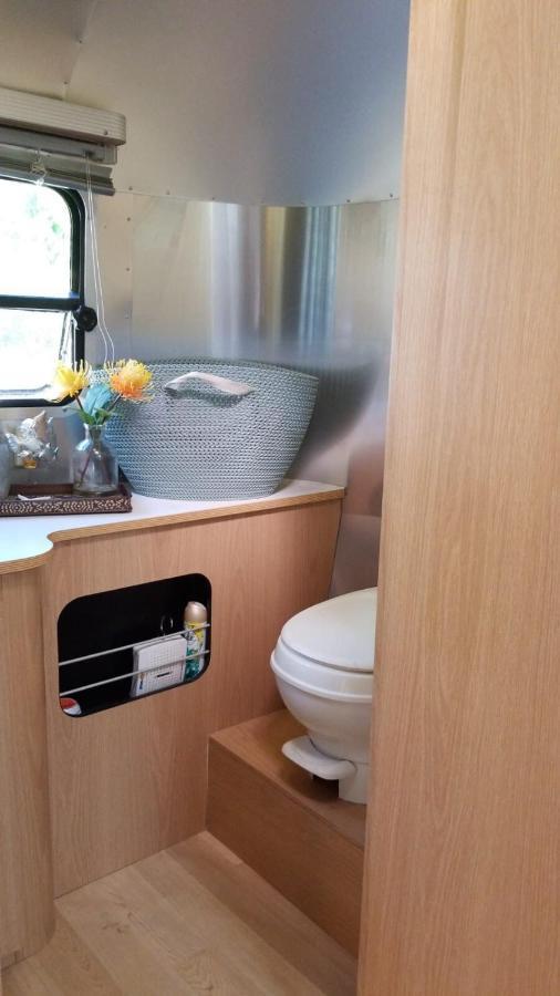 Airstream In The Center Of It All 마이애미 외부 사진