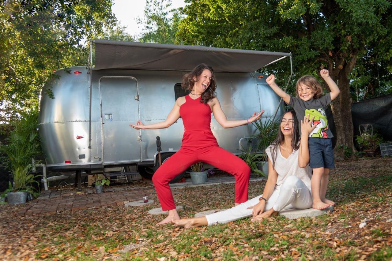 Airstream In The Center Of It All 마이애미 외부 사진