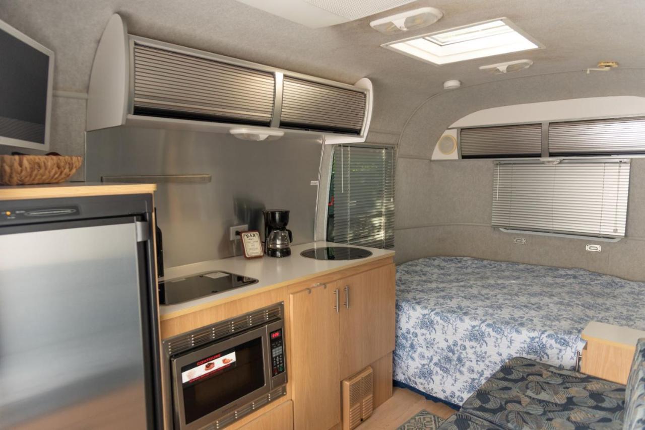 Airstream In The Center Of It All 마이애미 외부 사진